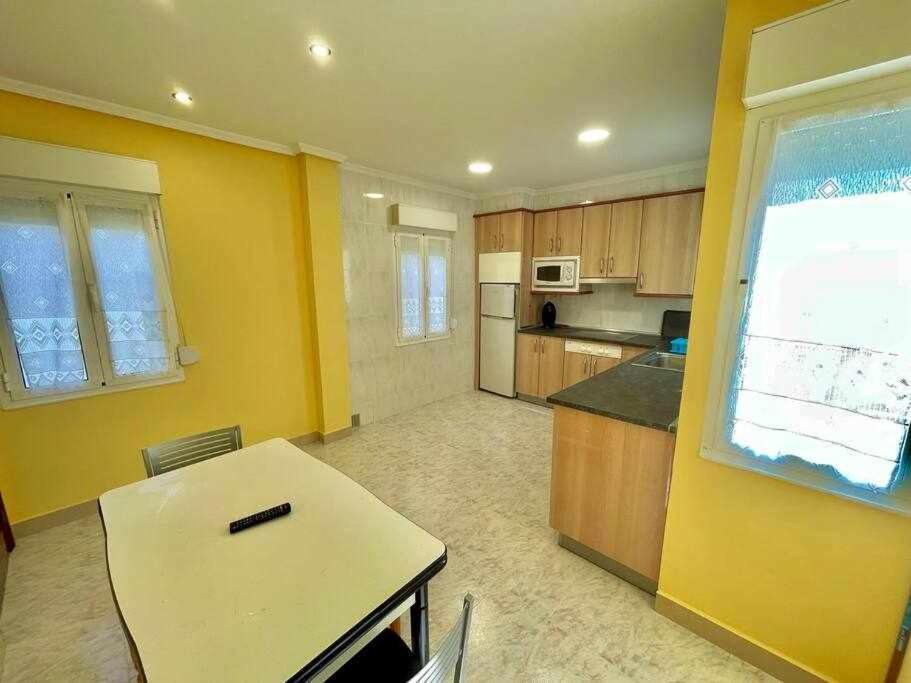 Irakas Etxea Piso En Zona Tranquila De Bermeo Apartment ภายนอก รูปภาพ